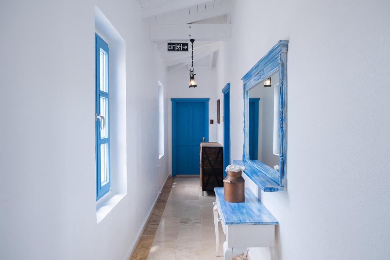 Bay C Hotel Alaçatı Ngoại thất bức ảnh