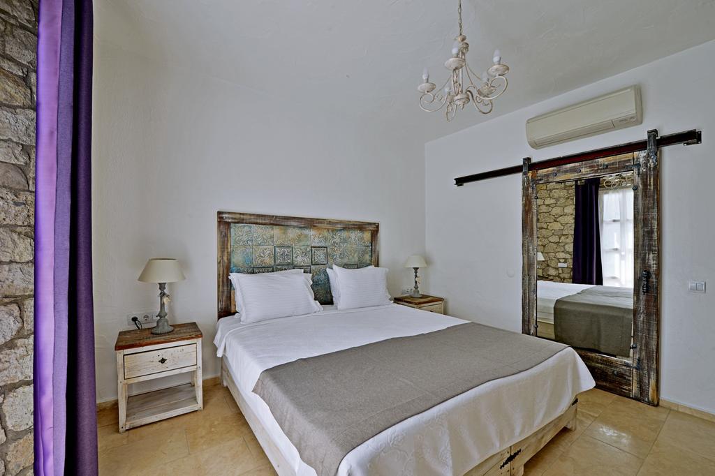 Bay C Hotel Alaçatı Ngoại thất bức ảnh