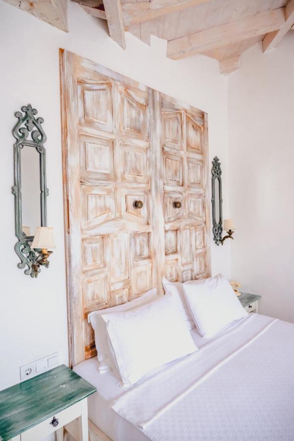 Bay C Hotel Alaçatı Ngoại thất bức ảnh